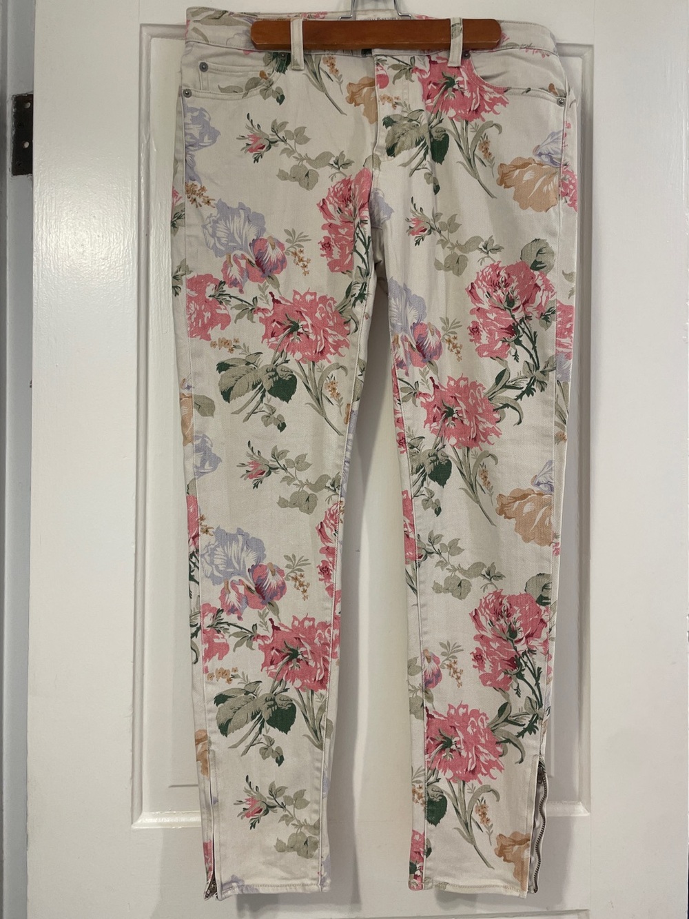 Ralph Lauren Floral Print Slim Women’s Jeans with Zipper Hem